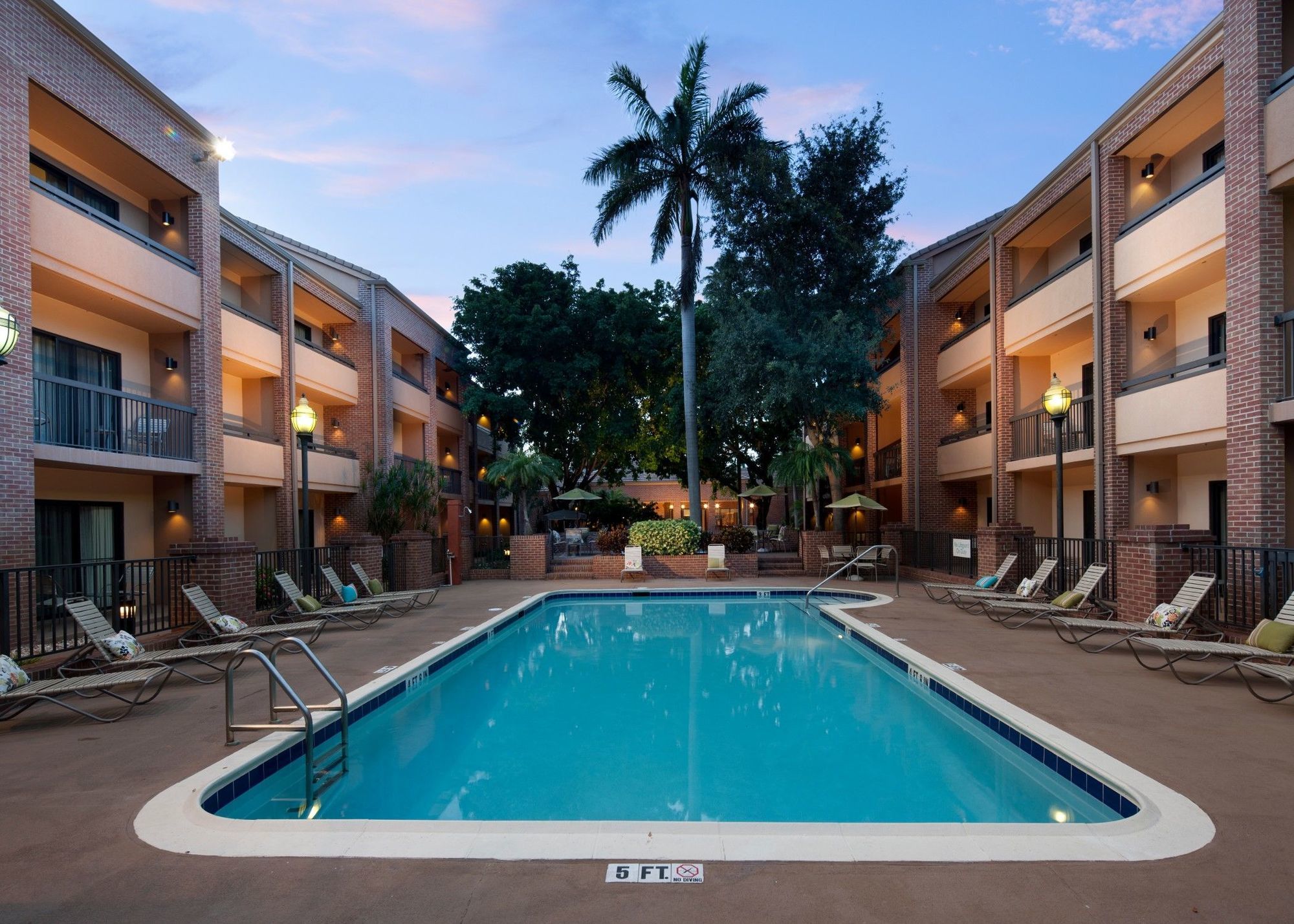 Courtyard By Marriott Fort Lauderdale City Of Plantation Bagian luar foto